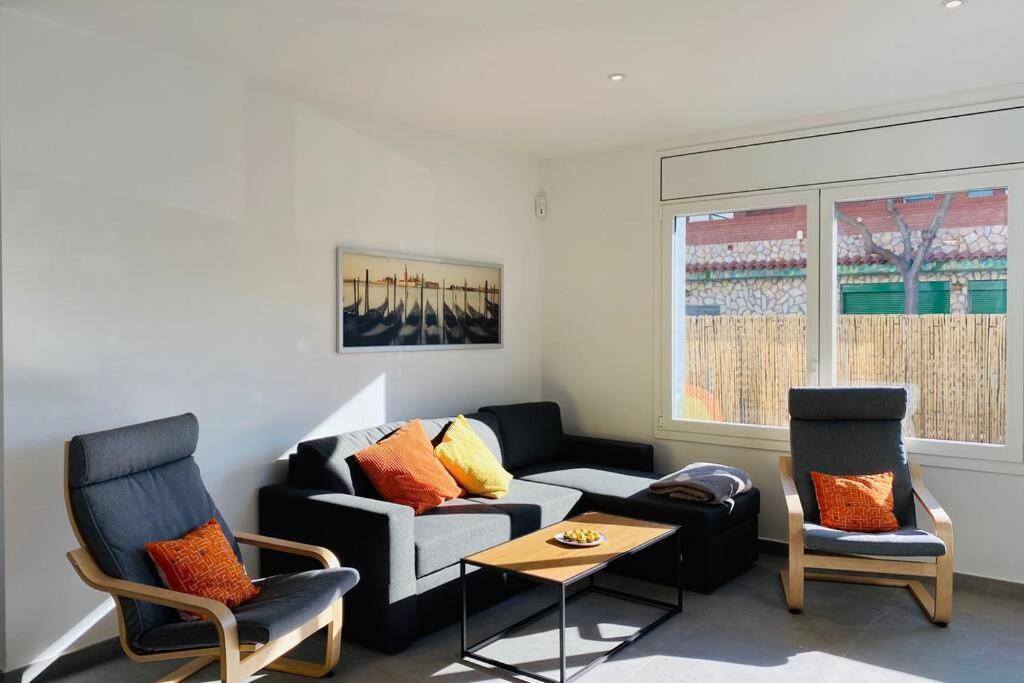 70 M2, Apartamento Cerca De La Playa, Apto Minusvalidos. Roses Dış mekan fotoğraf