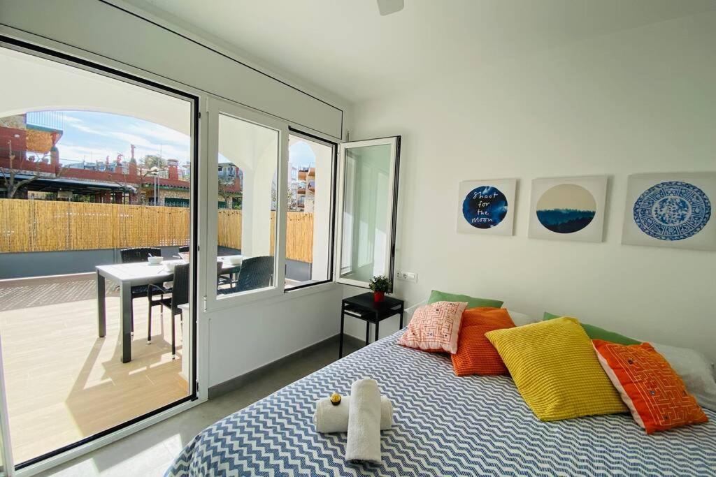 70 M2, Apartamento Cerca De La Playa, Apto Minusvalidos. Roses Dış mekan fotoğraf